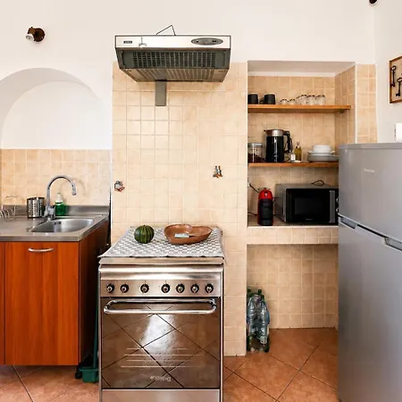 Casa Con Terrazza Vista Appartamento *