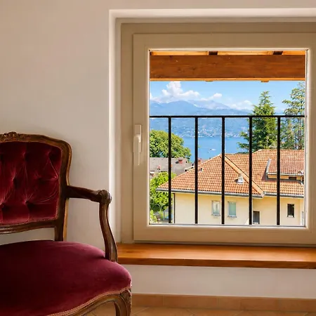 Casa Con Terrazza Vista Stresa
